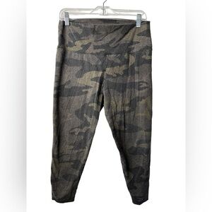TNA Women’s Size 1X Camo Print High-Rise Leggings – Aritzia, Stretch Cotton